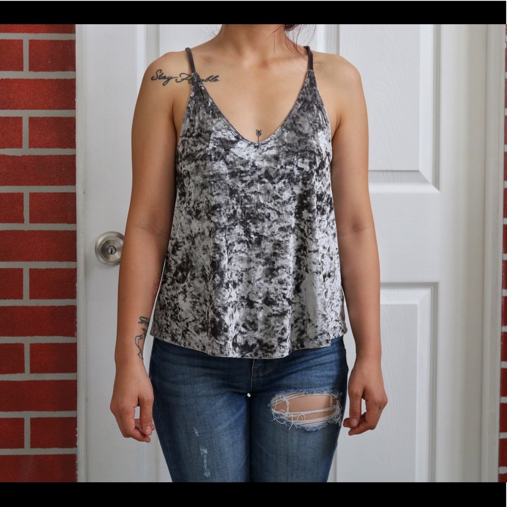 American Eagle Velvet top ✨